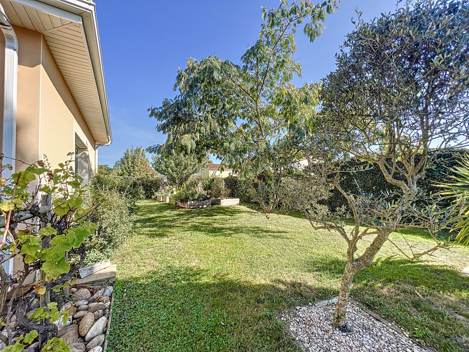 Image_11, Maison, Ars-sur-Formans, ref :1740