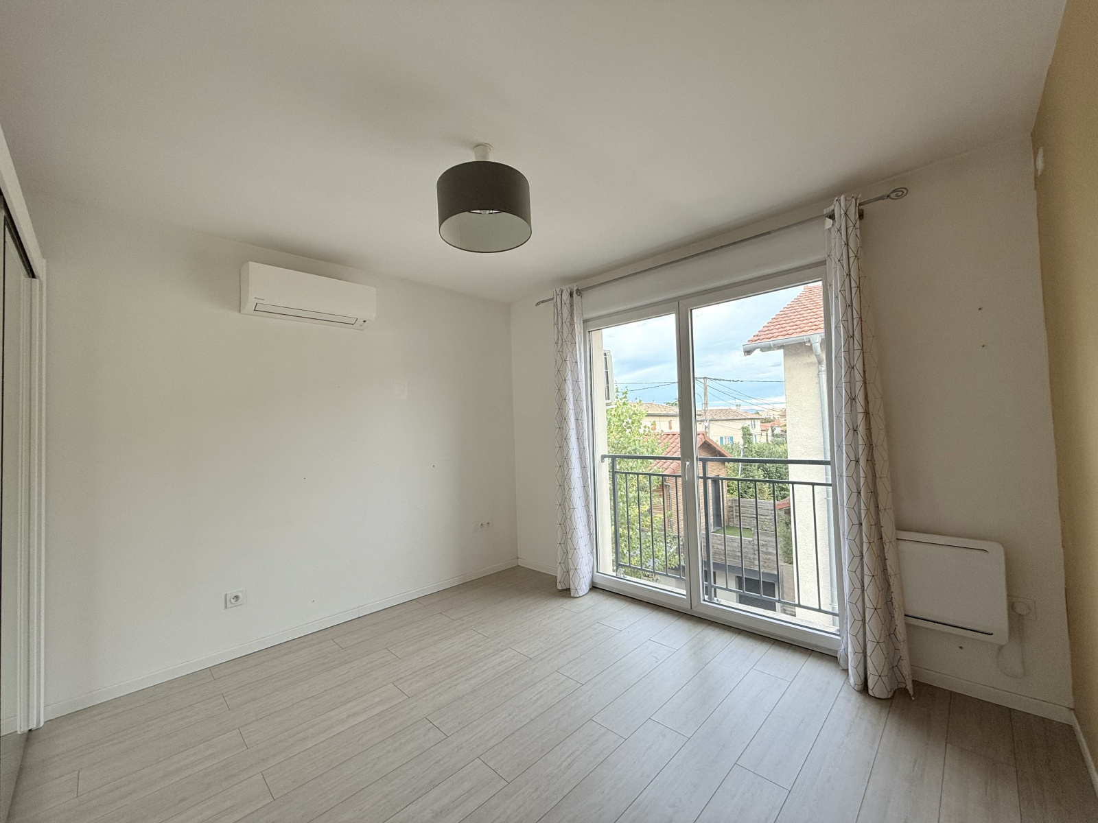 Image_5, Duplex, Jassans-Riottier, ref :AM1931