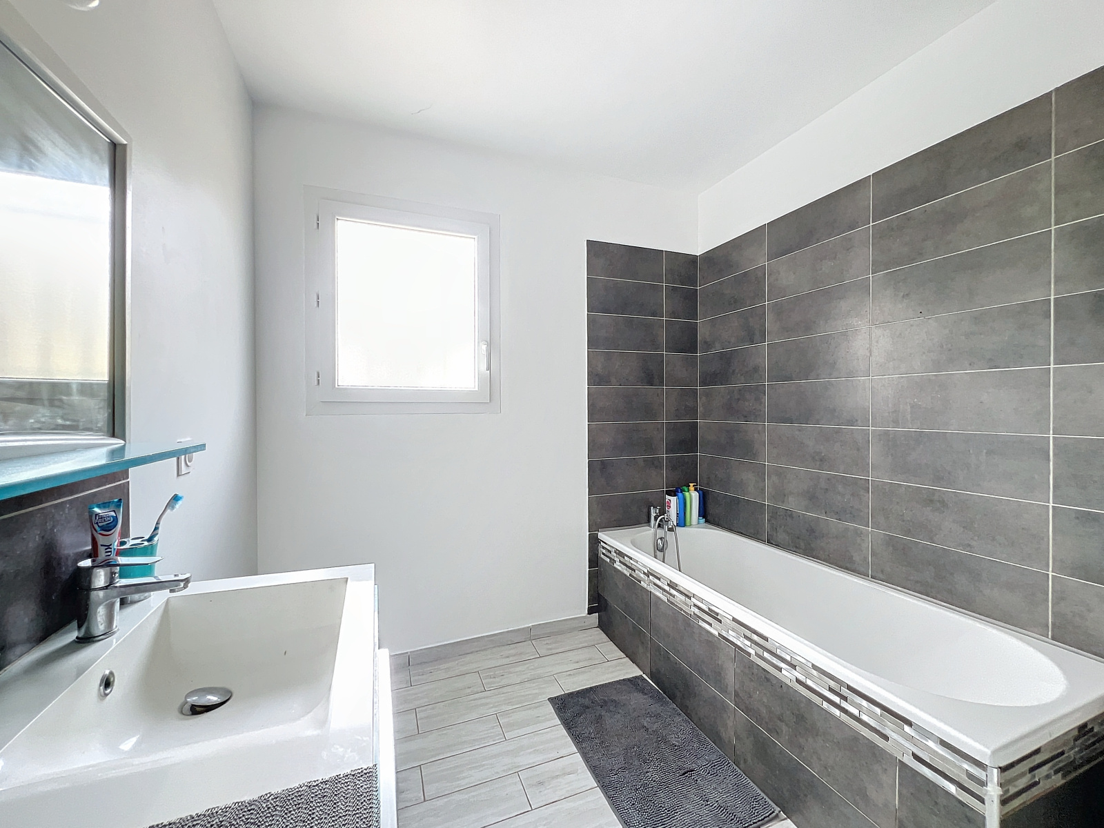 Image_10, Maison, Saint-Didier-de-Formans, ref :MG1904