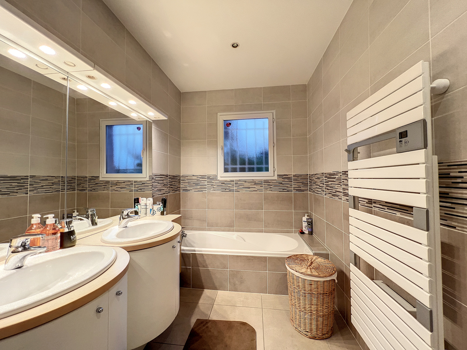 Image_9, Maison, Taponas, ref :MG1622