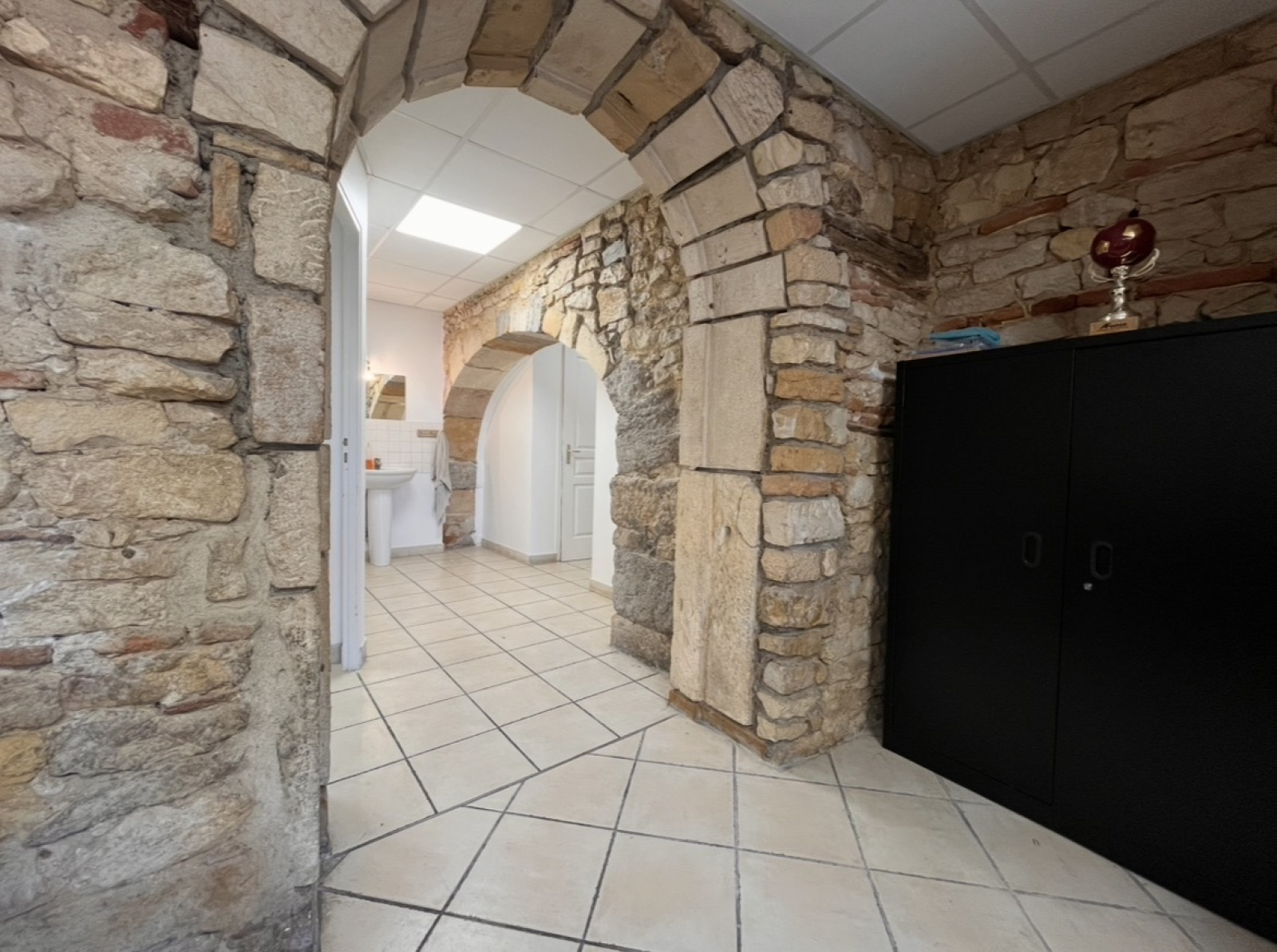 Image_5, Local commercial, Jassans-Riottier, ref :AC2133