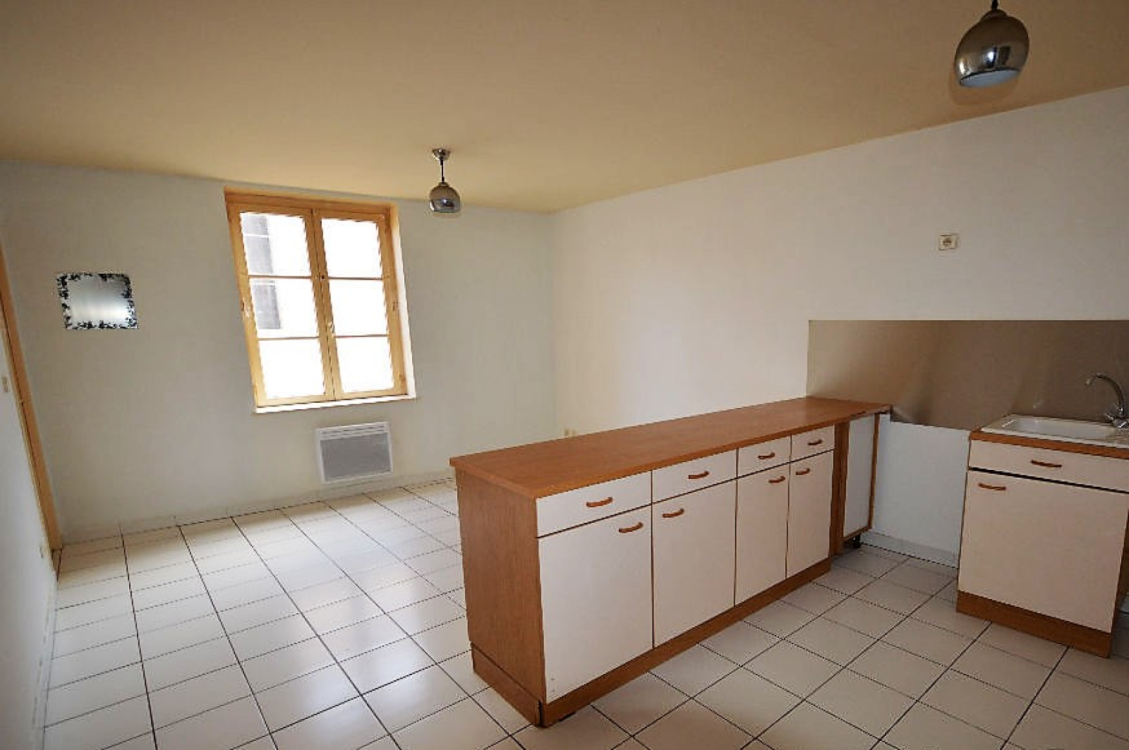 Image_1, Appartement, Montmerle-sur-Saône, ref :MG1229