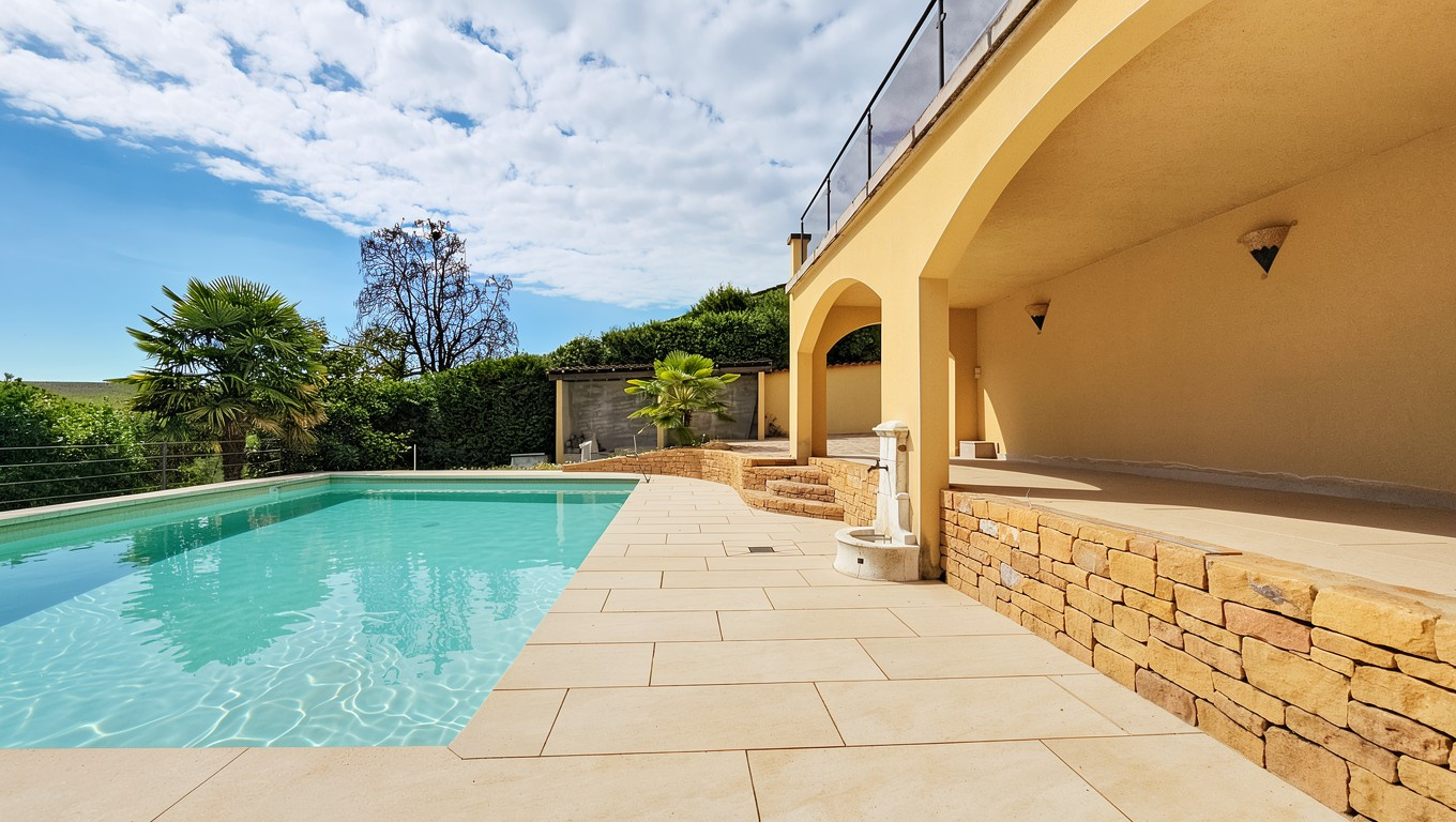 Agence immobilière de Amiltone Jassans