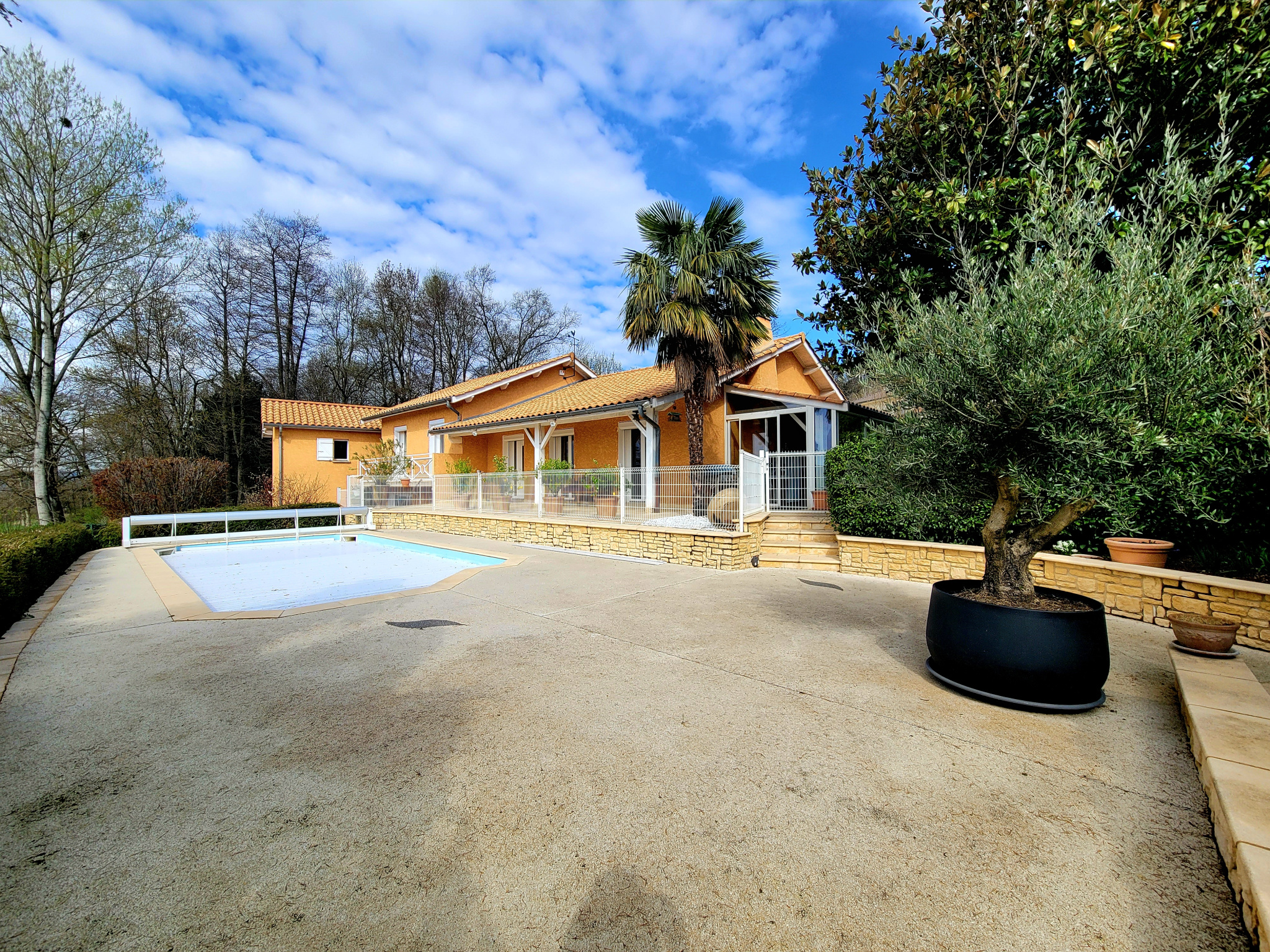 Agence immobilière de Amiltone Jassans